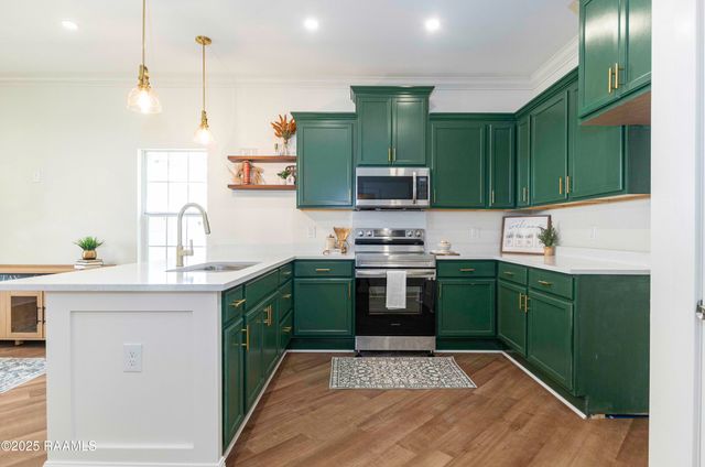 109 S Pat Street, Scott, LA 70583