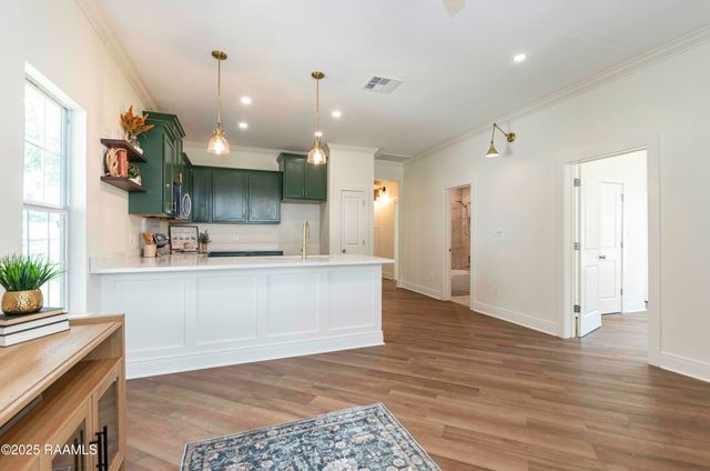 109 S Pat Street, Scott, LA 70583