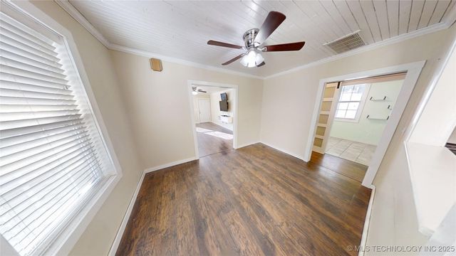 5921 S 39th West Avenue, Tulsa, OK 74107