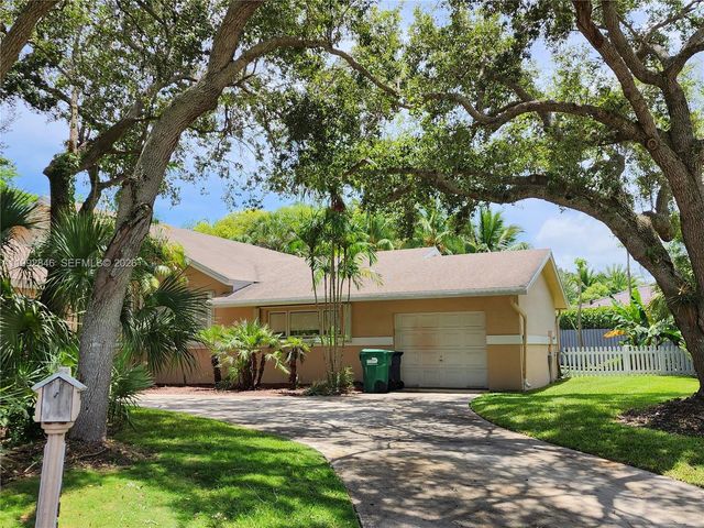 26451 SW 173rd Place, Homestead, FL 33031