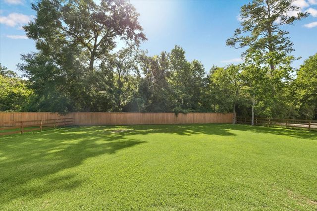 737 Satterwhite Farms Lane, Magnolia, TX 77354