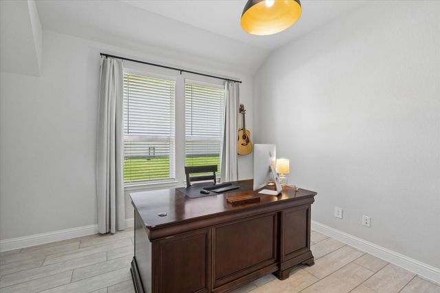 737 Satterwhite Farms Lane, Magnolia, TX 77354