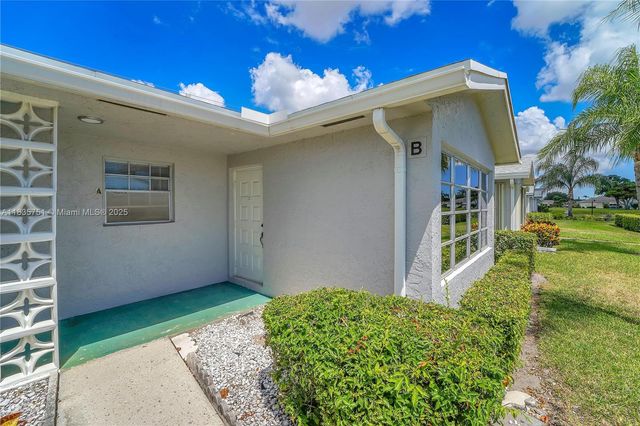 14529 Canalview Dr B, Delray Beach, FL 33484
