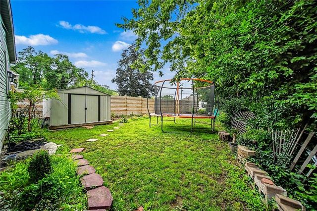 318 S Lynn Street, Independence, MO 64050