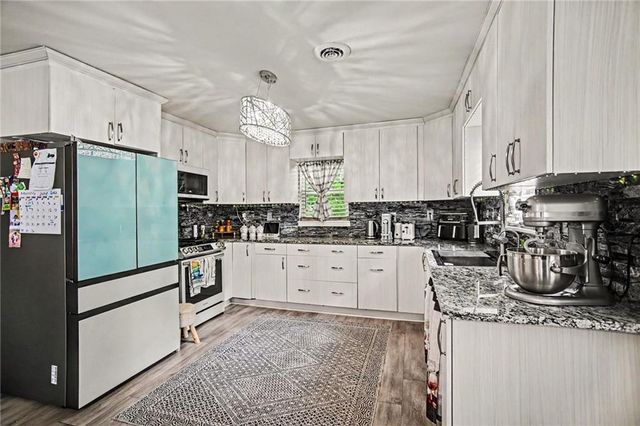 318 S Lynn Street, Independence, MO 64050