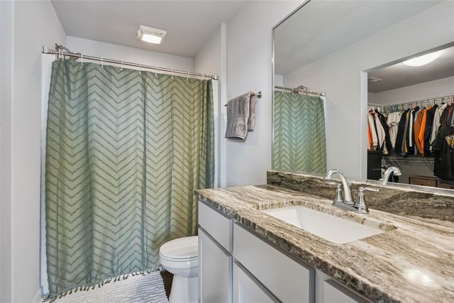 125 Aspen Drive, Norwalk, IA 50211