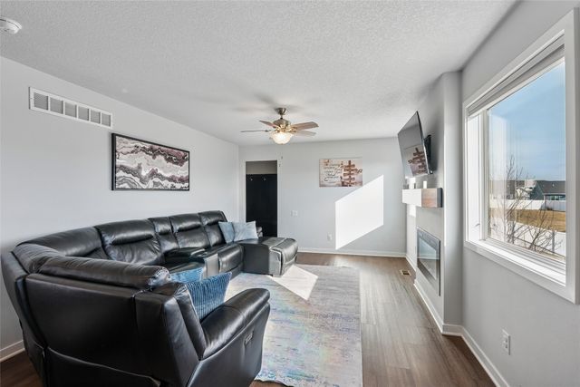 125 Aspen Drive, Norwalk, IA 50211