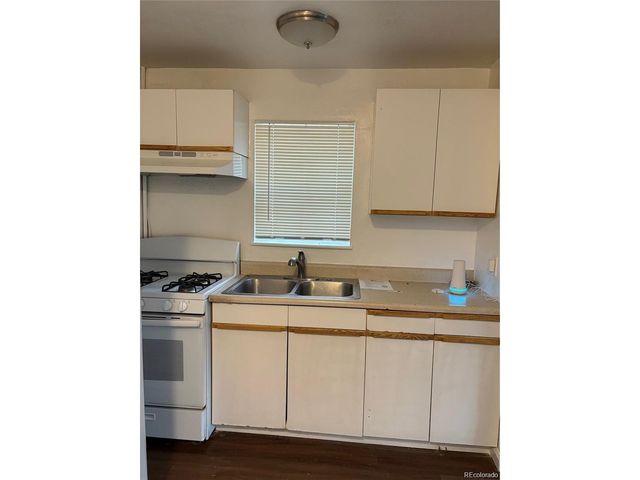 1565 Xanthia St, Denver, CO 80220