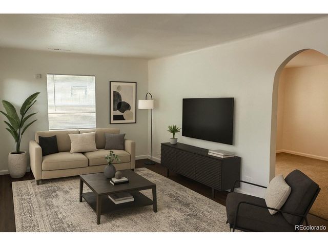 1565 Xanthia St, Denver, CO 80220