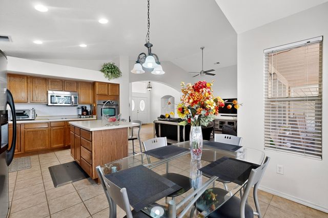 5923 Los Ritos Court NW, Albuquerque, NM 87120