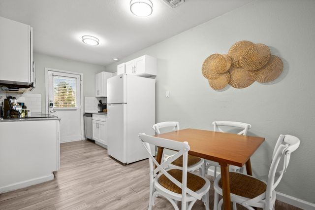 6812 S Congress Ave 110, Austin, TX 78745