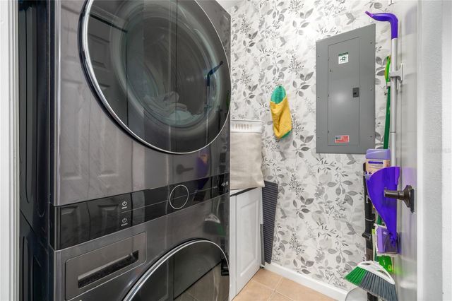 4392 WARDELL PLACE 102, Orlando, FL 32814