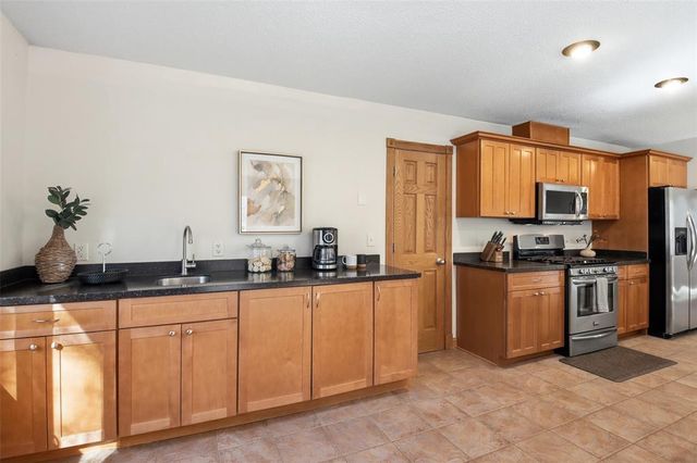2936 Boston Drive, Eau Claire, WI 54703