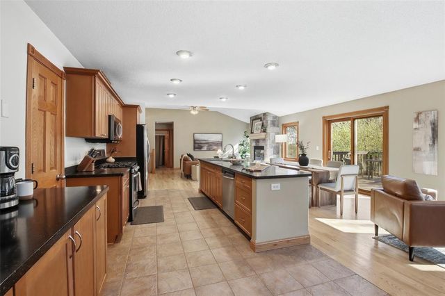 2936 Boston Drive, Eau Claire, WI 54703