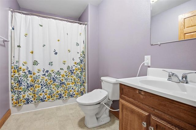 2936 Boston Drive, Eau Claire, WI 54703