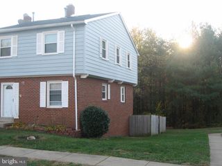 4320 EILEEN CT #B, Woodbridge, VA 22193