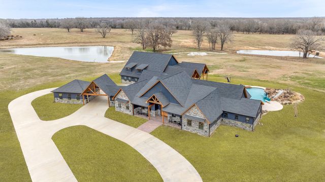 239 32507 Road, Paris, TX 75460