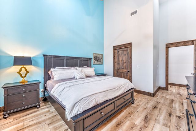 239 32507 Road, Paris, TX 75460
