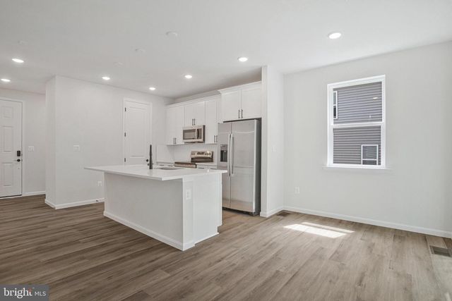104 CATALPA DR, North East, MD 21901