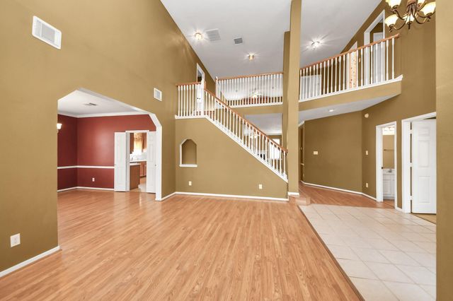 410 Barberry Lane, Baytown, TX 77520