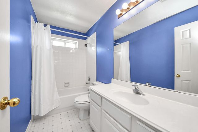 410 Barberry Lane, Baytown, TX 77520