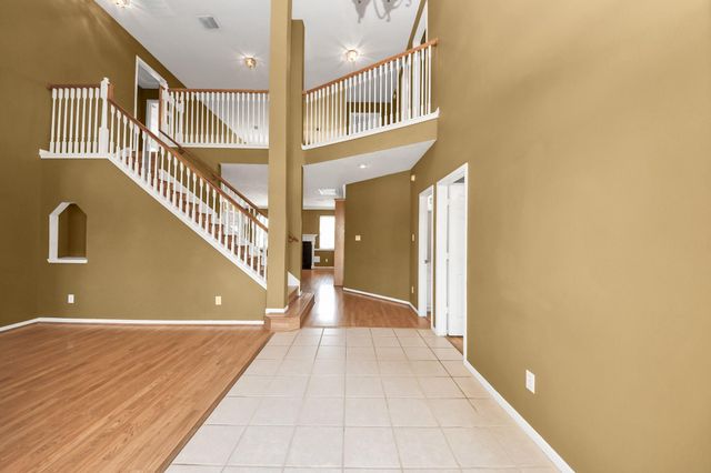 410 Barberry Lane, Baytown, TX 77520