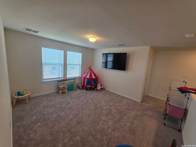 9503 Hinterlands Dr, San Antonio, TX 78221