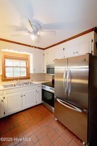 2803 Carey Road, Kinston, NC 28504