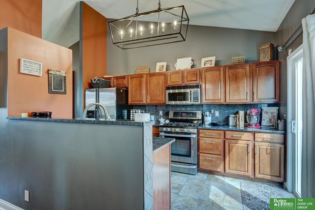 2619 Kelly Drive, Bellevue, NE 68123