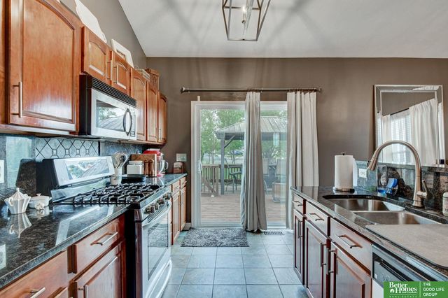 2619 Kelly Drive, Bellevue, NE 68123