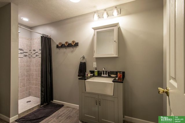 2619 Kelly Drive, Bellevue, NE 68123