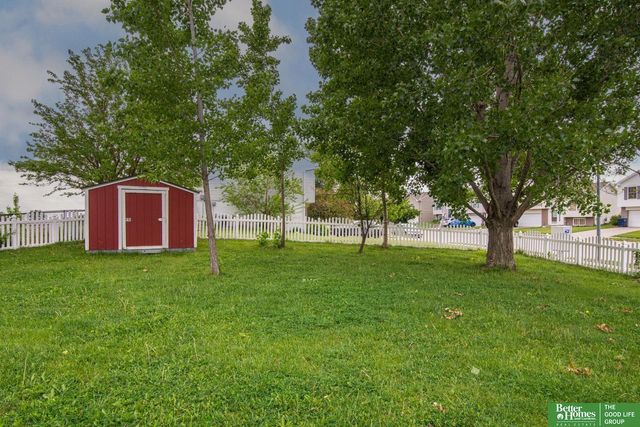 2619 Kelly Drive, Bellevue, NE 68123