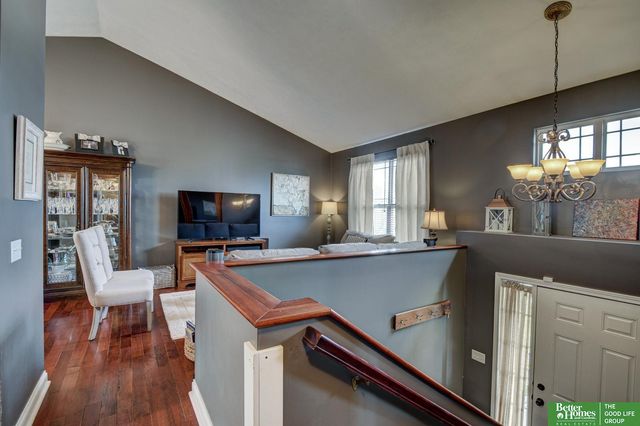 2619 Kelly Drive, Bellevue, NE 68123
