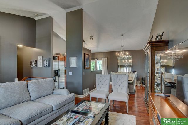 2619 Kelly Drive, Bellevue, NE 68123