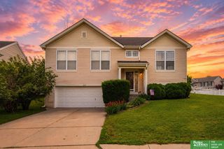 2619 Kelly Drive, Bellevue, NE 68123
