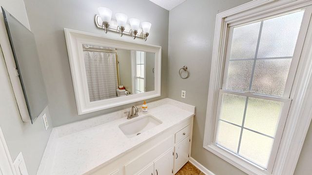 602 Farrah Circle, Dothan, AL 36301