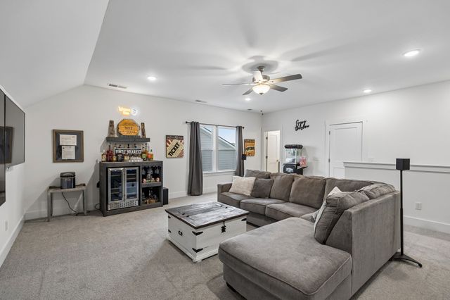 3037 Shandor St, Spring Hill, TN 37174