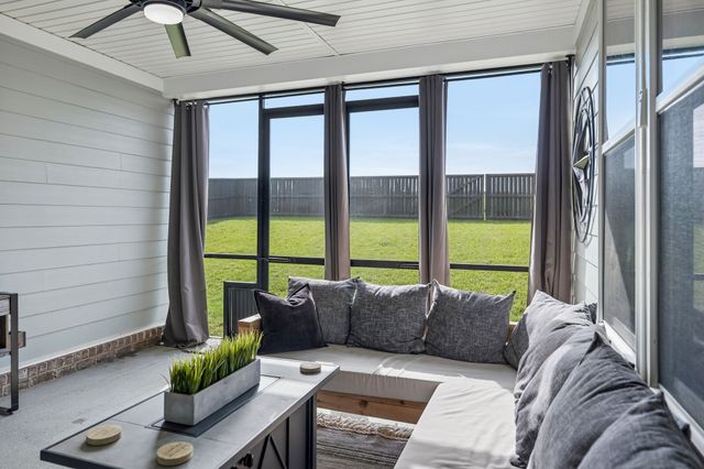 3037 Shandor St, Spring Hill, TN 37174