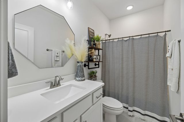 3037 Shandor St, Spring Hill, TN 37174