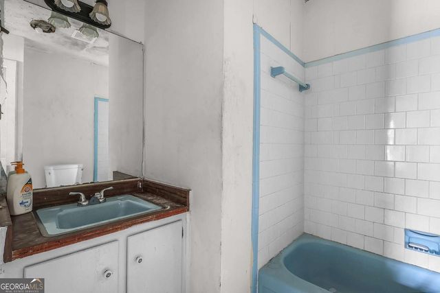 164 Azalea Avenue, Garden City, GA 31408