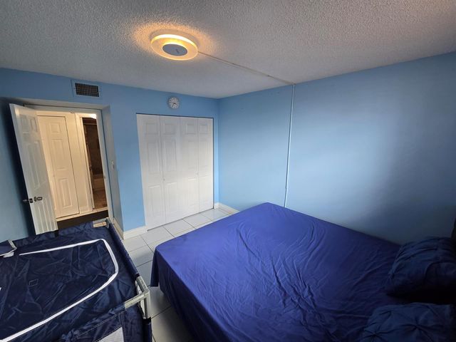 6190 Woodlands Boulevard 311, Tamarac, FL 33319