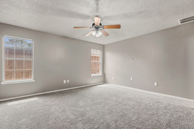 10603 Elkridge Avenue, Lubbock, TX 79423