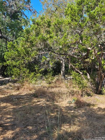 1645 Whispering Hills, Canyon Lake, TX 78133