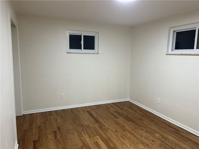 214 Barbara Dr, Kennedy Twp, PA 15136