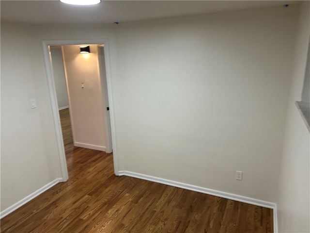 214 Barbara Dr, Kennedy Twp, PA 15136