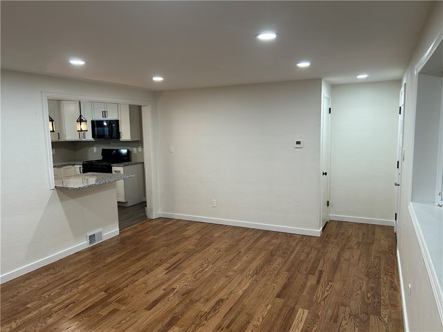 214 Barbara Dr, Kennedy Twp, PA 15136