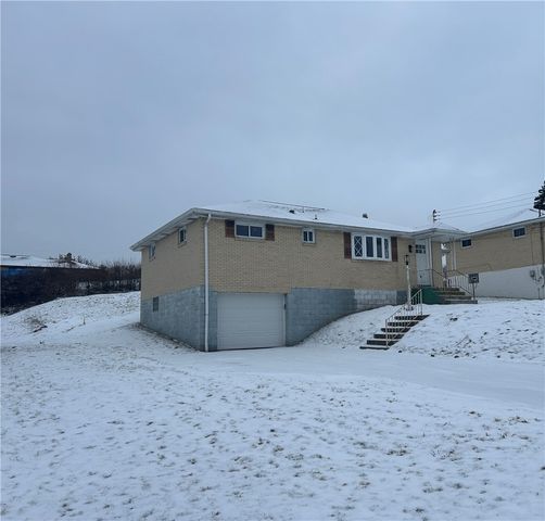 214 Barbara Dr, Kennedy Twp, PA 15136