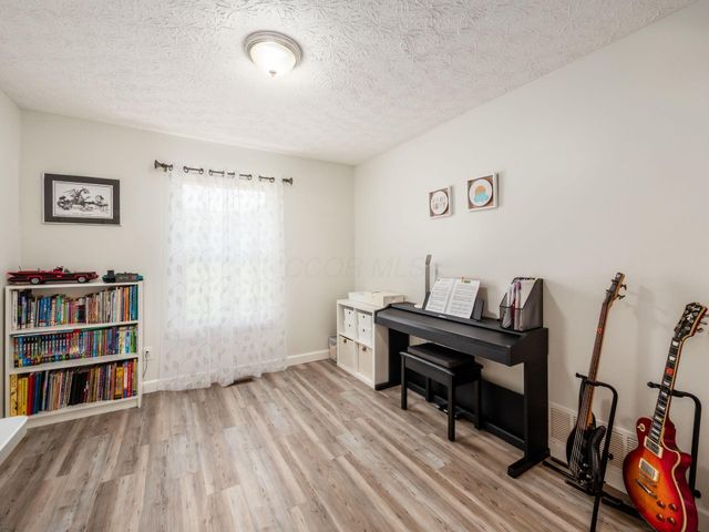 5782 Camhurst Court, Galloway, OH 43119