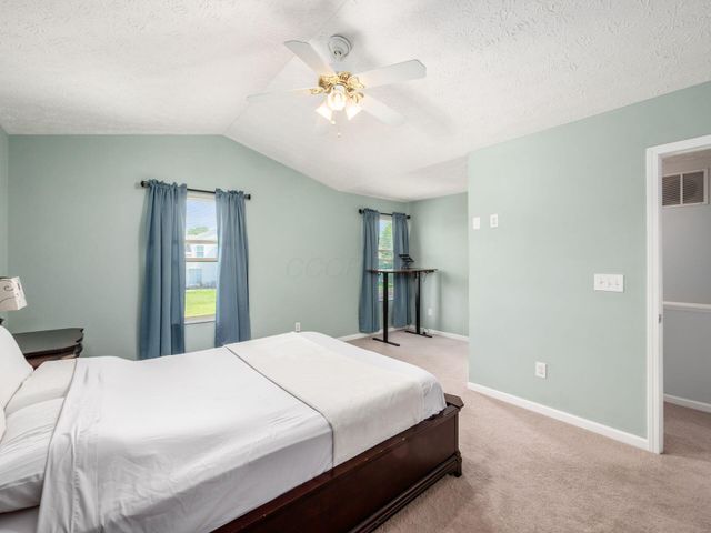 5782 Camhurst Court, Galloway, OH 43119