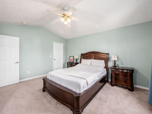5782 Camhurst Court, Galloway, OH 43119